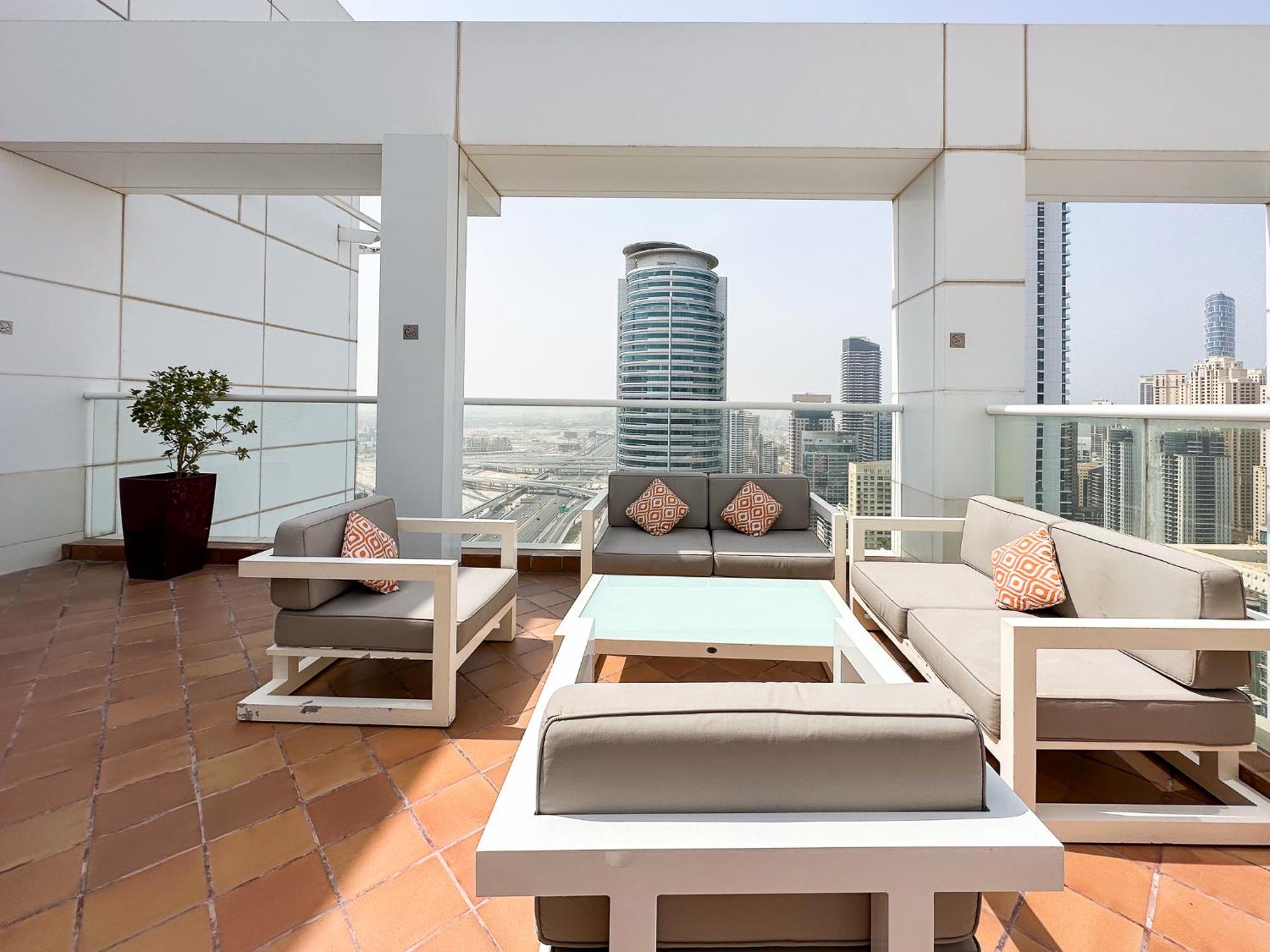 Charming Brand New 2Br Close To The Beach Dubai Eksteriør bilde